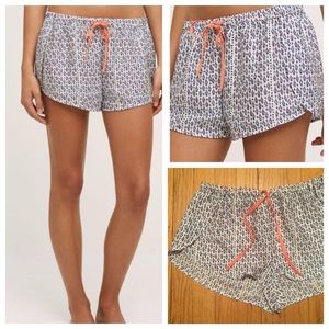 Anthropologie Tulip Hem Shorts!